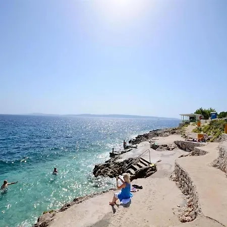 Nives - One Bedroom A2 Trogir