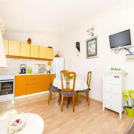 Nives - One Bedroom A2